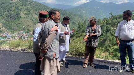 चिड़गांव: विधायक श्री मोहनलाल ब्रागटा ने मगवानी सड़क पर हो रही मैंटलिग का आज किया औचक निरीक्षण