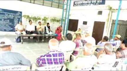 रुद्रप्रयाग: जिला सूचना अधिकारी वीरेश्वर तोमर की अध्यक्षता में विकासखंड जखोली के ग्राम अरखुंड में जनसंवाद कार्यक्रम का आयोजन