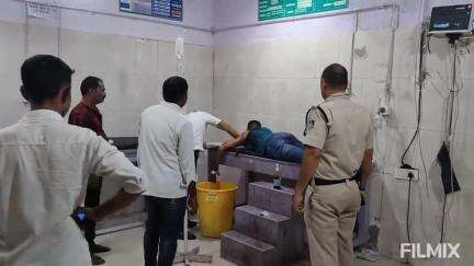 मुरैना नगर: शराब के पैसे न देने पर राठी अस्पताल के पास युवक पर हमला, पीठ में उस्तरा मारा, घायल हुआ, भर्ती किया गया
