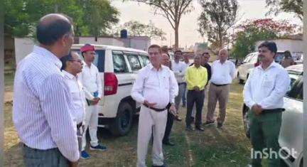 रॉबर्ट्सगंज: उरमौरा स्थित डायट परिसर में 1914 छात्राओं को साइकिल वितरण होगा, डीएम ने तैयारी का लिया जायजा