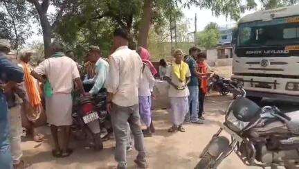पुसौर: ग्राम कोतासूरा व कारीछापर के ग्रामीणों ने पानी की समस्या को लेकर कलेक्टर को सौंपा ज्ञापन #jansamasay