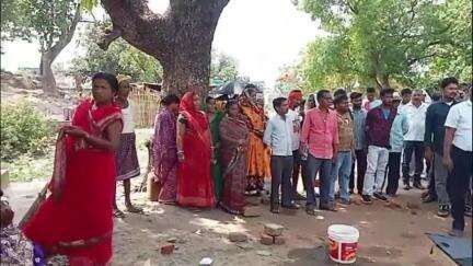 पीरटांड: पीरटांड से चिरकी बिनोद धाम तक नशा मुक्त जनजागरूकता अभियान चलाया गया