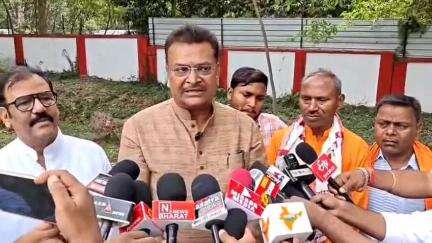 हज़ारीबाग: केरेडारी के पगार ओपी थाना प्रभारी पर यूपीएससी की तैयारी कर रहे छात्र पर झूठा मुकदमा दर्ज करने का आरोप