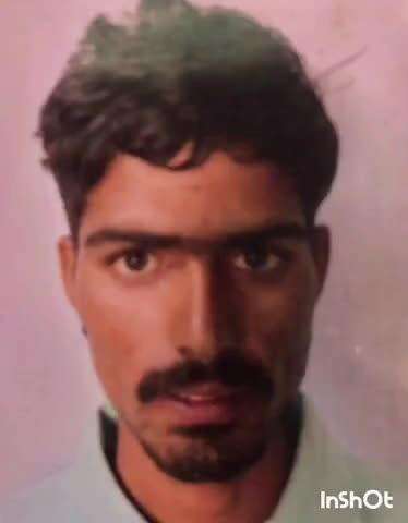 इंदौरा: धमलाहड़ निवासी युवती ने इकलौते भाई को ढूंढने के लिए पुलिस व लोगों से लगाई गुहार, कहा- 24 मार्च के बाद नहीं हुआ संपर्क
