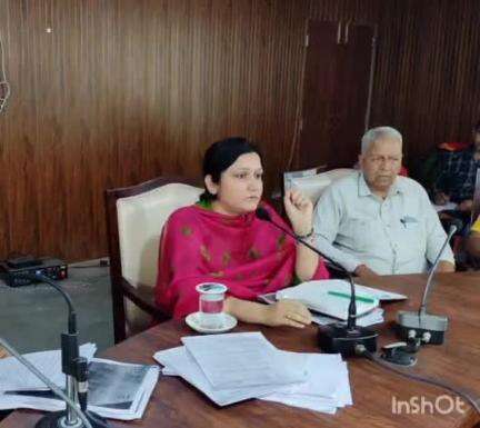 सरकाघाट: उपमंडल सरकाघाट में एफआरए को लेकर आयोजित हुई कार्यशाला