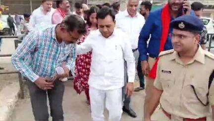 जबलपुर: जबलपुर के हनुमानताल तालाब का 2 करोड़ से अधिक लागत से होगा सौंदर्यीकरण, उप मुख्यमंत्री ने किया निरीक्षण