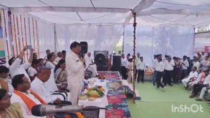 कोंडागांव: रांधना में आयोजित समाधान शिविर में प्रभारी मंत्री लखन लाल देवांगन हुए शामिल