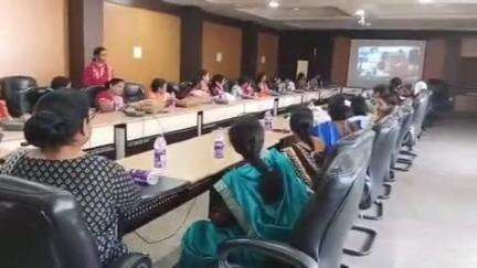 अनूपपुर: सीधी से मुख्यमंत्री ने सिंगल क्लिक से हितग्राहियों को राशि ट्रांसफर की, जिले में कई जगह हुआ प्रसारण