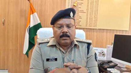 अररिया: एसपी के निर्देश पर जिले के विभिन्न थाना क्षेत्रों से पुलिस ने 14 आरोपियों को गिरफ्तार कर न्यायालय में किया पेश