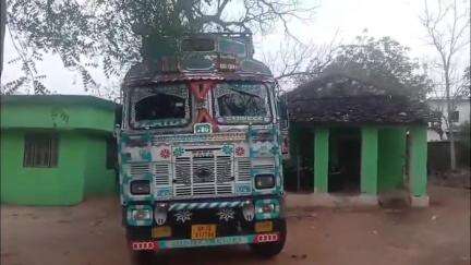 घुवारा: बड़ा मलहरा वन विभाग ने रमपुरा भगवा मार्ग से अवैध लकड़ी परिवहन करते हुए ट्रक ज़ब्त किया