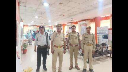 भदोही: भदोही जिले के विभिन्न थाना क्षेत्रों में बड़ा मंगल के दृष्टिगत चलाया गया चेकिंग अभियान