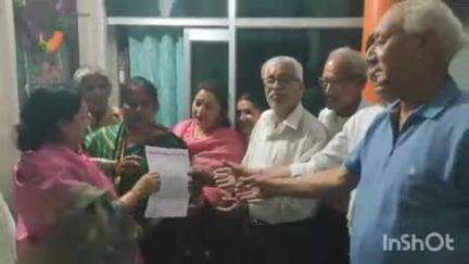 बागेश्वर: रेल मार्ग संघर्ष समिति ने विधायक को ज्ञापन सौंपा, बागेश्वर-टनकपुर रेल मार्ग निर्माण के सर्वे की जानकारी मांगी