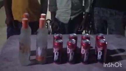 बड़हरा: खवासपुर भागड पुल से खवासपुर थाना पुलिस ने बाइक पर लदे अंग्रेजी शराब के साथ 2 तस्करों को किया गिरफ्तार