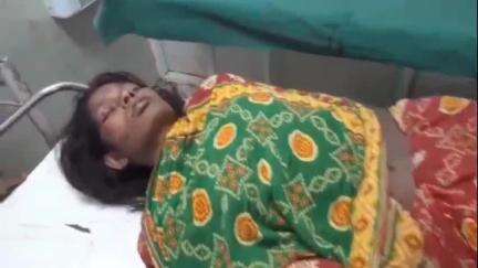 अररिया: बिनोदपुर गांव में घरेलू विवाद के दौरान ससुराल पक्ष के लोगों ने महिला को मारपीट कर किया जख्मी, सदर अस्पताल में भर्ती