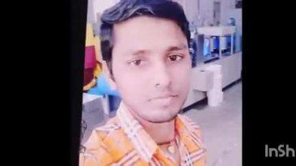 पडरौना: शंकर पटखौली गांव के पास बाइक सवार युवक को दूसरे बाइक सवार ने मारी टक्कर, हुई मौत, पुलिस ने शव का करवाया पोस्टमार्टम