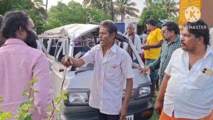 வாணியம்பாடி: கிரிசமுத்திரம் பகுதியில் ஓட்டுநர் பயிற்சி பள்ளி  கார் மீது லாரி மோதி விபத்து ஒருவர் உயிரிழப்பு 5 பேர் படுகாயம்