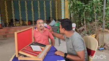 বনগাঁ: বনগাঁ পুলিশ জেলার উদ্যোগে পেট্রাপোল থানার আয়োজনে পেট্রাপোলে স্বাস্থ্য ও চক্ষু পরীক্ষা শিবিরের আয়োজন করা হয়