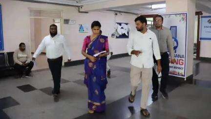 నారాయణ్​ఖేడ్: నారాయణఖేడ్ నియోజకవర్గంలో తాగునీటి సమస్యను పరిష్కరించాలని జిల్లా కలెక్టర్‌కి వినతి పత్రం అందించిన దిశా కమిటీ మెంబర్