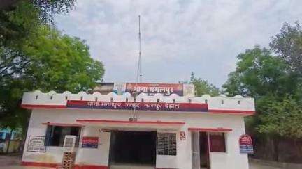 डेरापुर: सिंहपुर गांव में शराब के नशे में धुत दबंगों ने पड़ोसी पर चलाए ईंट-पत्थर और की फायरिंग, एक घायल की रिपोर्ट दर्ज