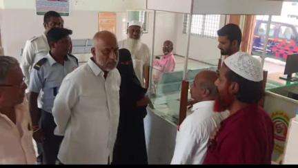 పలమనేరు: వీ.కోట: ప్రభుత్వ ఆసుపత్రిని ఆకస్మికంగా తనిఖీ చేసి పలు సూచనలు చేసిన జిల్లా జడ్పీ చైర్మన్ శ్రీనివాసులు