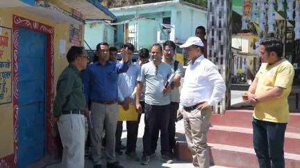 रुद्रप्रयाग: मुख्य विकास अधिकारी ने किया चिरबट्या-लुटियाग का दौरा, ग्रामीणों को स्वरोजगार व विकास की दी नई दिशा #jansamasya