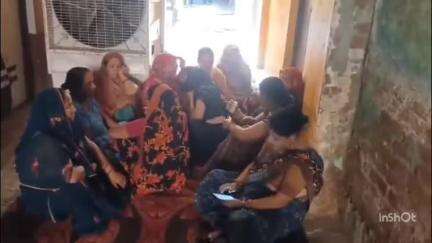 छिबरामऊ: गुरसहायगंज के जवाहर नगर में एक छात्रा ने फांसी के फंदे पर झूलकर की आत्महत्या, परिजनों में मचा कोहराम