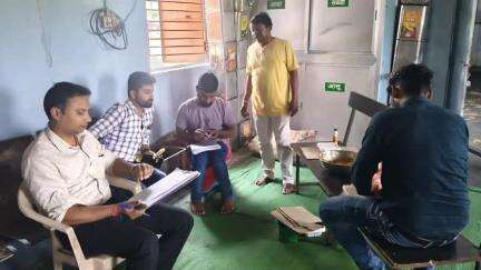 कोंडागांव: जिला चिकित्सालय में संचालित केंटीन में खाद्य सामग्रियों की FSO ने की जांच, गुणवत्ता जांच हेतु नमूने लेने की कार्रवाई हुई