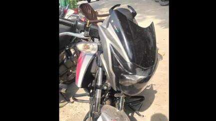 पचरुखी: हरदिया पासवान चौक से चोरी की बाइक के साथ दो गिरफ्तार