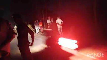 अंधराठाढ़ी: रखवारी गांव में तटबंध के पास कथित बम विस्फोट से एक भैंस घायल, पुलिस जांच में जुटी
