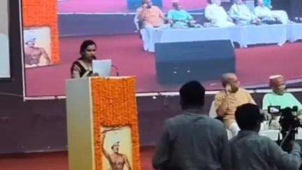 कांके: विश्व संवाद केंद्र ने आर्यभट्ट सभागार में देवर्षि नारद जयंती और पत्रकार सम्मान समारोह का आयोजन किया