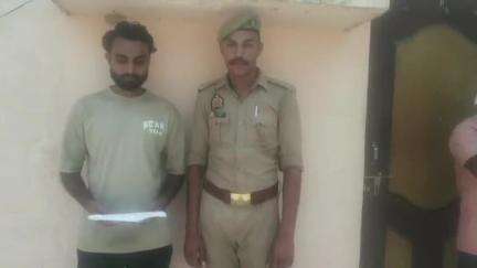 कैराना: कैराना कोतवाली पुलिस ने चेकिंग के दौरान टपराना गांव के एक युवक को किया गिरफ्तार, अवैध धारदार हथियार किया बरामद