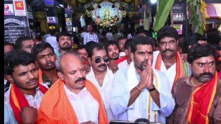 పలమనేరు: గంగమ్మకు సంప్రదాయబద్ధంగా సారె ను సమర్పించిన మాజీ ఎమ్మెల్యే, పెద్ద ఎత్తున హాజరైన వైసీపీ శ్రేణులు