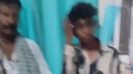 चकिया पिपरा: चकिया थाना क्षेत्र में सड़क दुर्घटना में घायल व्यक्ति को डायल-112 की टीम ने पहुंचाया अस्पताल