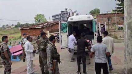 बगोदर: बगोदर मंझलाडीह में सड़क हादसे में एक युवक की मौत, एक घायल
