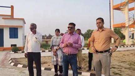 बदलापुर: डीएम ने रायपुर में 'हर घर जल' परियोजना का किया औचक निरीक्षण