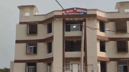 डुमरिया: बोधी बिगहा थाने की पुलिस ने शराब पीकर हंगामा करने वाले तीन लोगों को गिरफ्तार किया