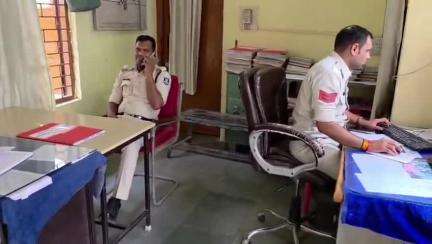 बड़नगर: फर्जी आधार कार्ड का इस्तेमाल कर करोड़ों की जमीन बेचने वाले मां-बेटे पर केस दर्ज