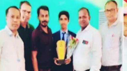 पखांजूर: पखांजूर शालेय शिक्षक संघ कोयलीबेड़ा ने जिले के टॉपर्स का किया सम्मान