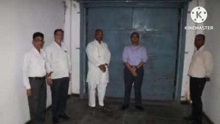 मुरैना नगर: मुरैना कलेक्टर अंकित अस्थाना ने ईवीएम गोदाम का निरीक्षण किया