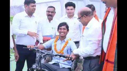 राजिम: फिंगेश्वर ब्लॉक के ग्राम परसदाजोशी में समाधान शिविर का हुआ आयोजन