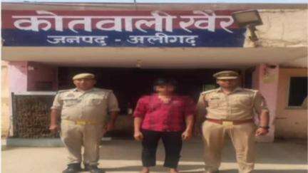खैर: खैर थाना पुलिस टीम ने एक वांछित अभियुक्त को किया गिरफ्तार
