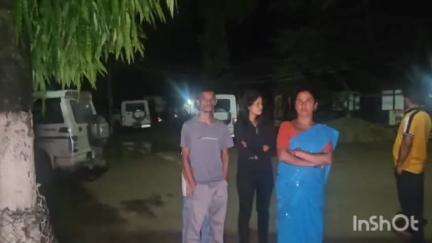 মৰাণ: মৰাণৰ ৰাজপথত ভাড়াক কেন্দ্ৰ কৰি গৰ্ভৱতী মহিলাক শাৰিৰীক আক্ৰমণ ই ৰিক্সা চালকৰ,  ৰাইজে কৰায়ত্ব কৰি গটাই দিলে চালকক