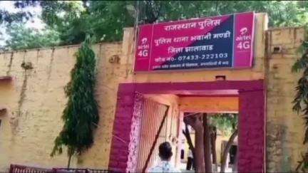 पचपहाड़: आंवलीकला स्थित श्रीराम मंदिर से चांदी के मुकुट व छत्र हुए चोरी, मौके पर पहुंची पुलिस
