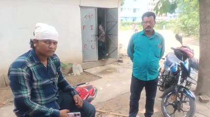 বহরমপুর: ডাবকাই গ্রামে ডাম্পারের ধাক্কায় মৃত্যু এক মহিলার, ময়নাতদন্ত হচ্ছে বহরমপুর মরগে