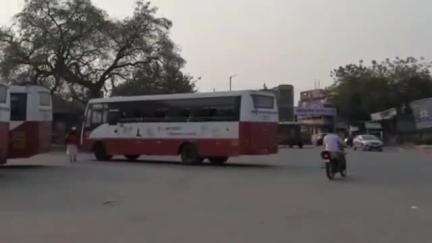 चोपडा: चोपडा बस स्थानकाच्या पार्किंग मध्ये लावलेली मोटरसायकल चोरी, चोपडा शहर पोलीस ठाण्यात गुन्हा दाखल