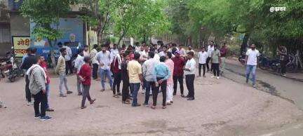 खंडवा नगर: प्रदेश में बढ़ते लव जिहाद के मामलों पर हिंदू जागरण मंच का विरोध, जिला संयोजक ने दी जानकारी