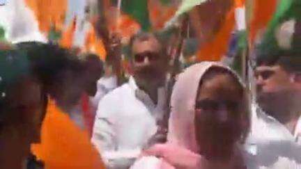 चरखी दादरी: बाढडा में ऑपरेशन सिंदूर की सफलता पर निकाली गई तिरंगा यात्रा, विधायक उमेद पातुवास रहे मौजूद #operationsindoor