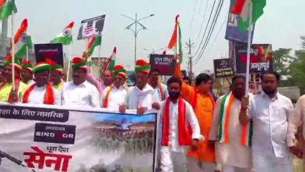 नौगढ़: ऑपरेशन सिंदूर की सफलता पर भाजपा कार्यकर्ताओं ने सेना के सम्मान में जिला मुख्यालय पर निकाली तिरंगा यात्रा