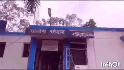 गोंदिया: तुमखेडा खुर्द येथे डीजे वाजण्याची परवानगी न घेता मोठ्या आवाजात वाजवताना मिळून आल्याने ग्रामीण पोलीस ठाण्यात गुन्हा दाखल
