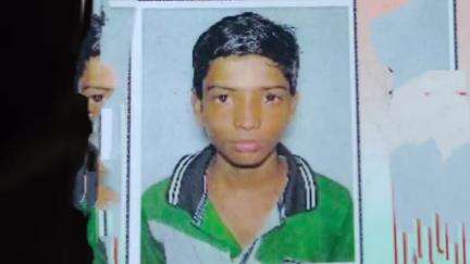 বারুইপুর: রামকৃষ্ণপল্লিতে উদ্ধার যুবকের ঝুলন্ত দেহ, প্রেমিকের সঙ্গে সম্পর্কের টানাপোড়েনের জেরে আত্মহত্যা বলে অনুমান